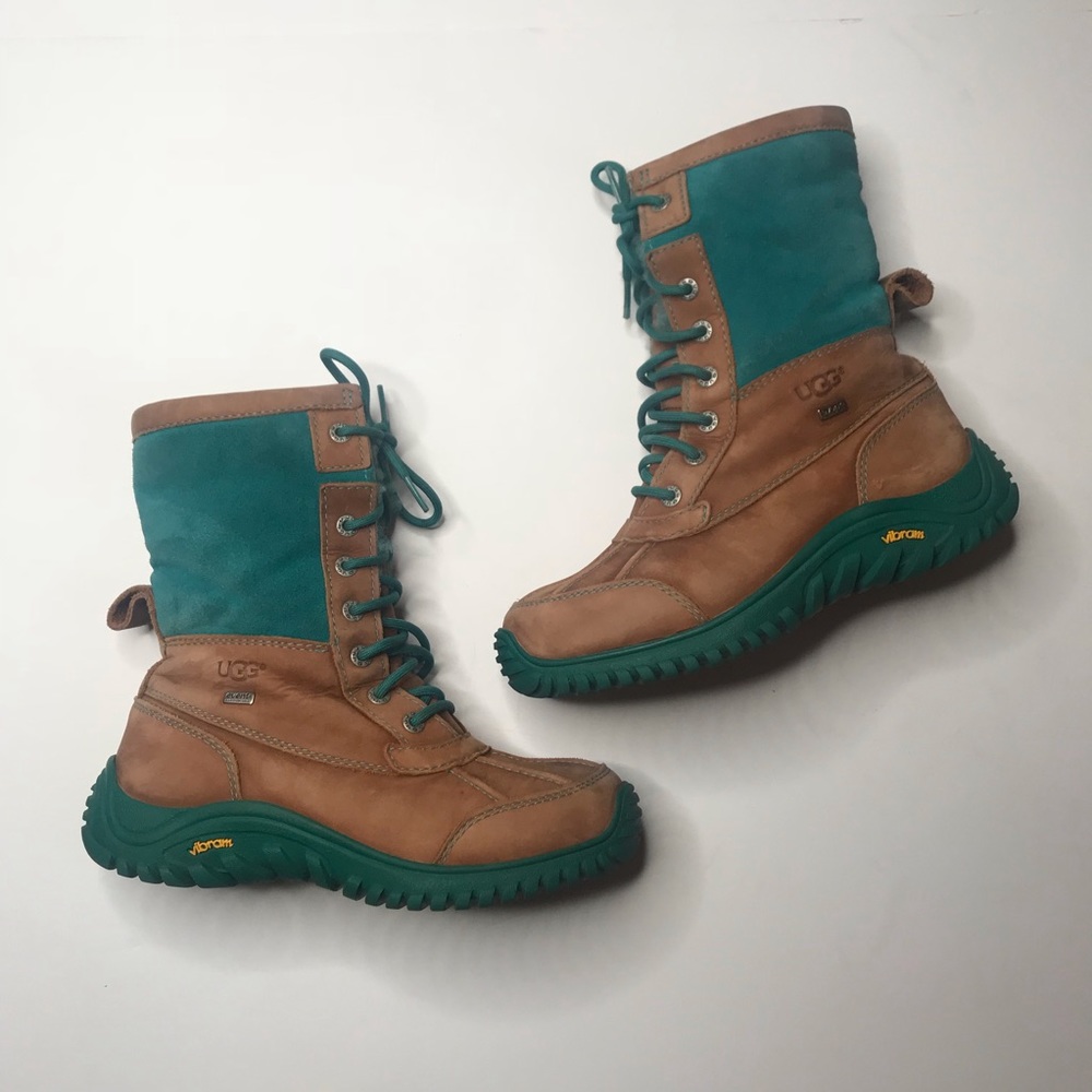UGG Adirondack II Waterproof Lace Up Leather Boot - Picture 2 of 8